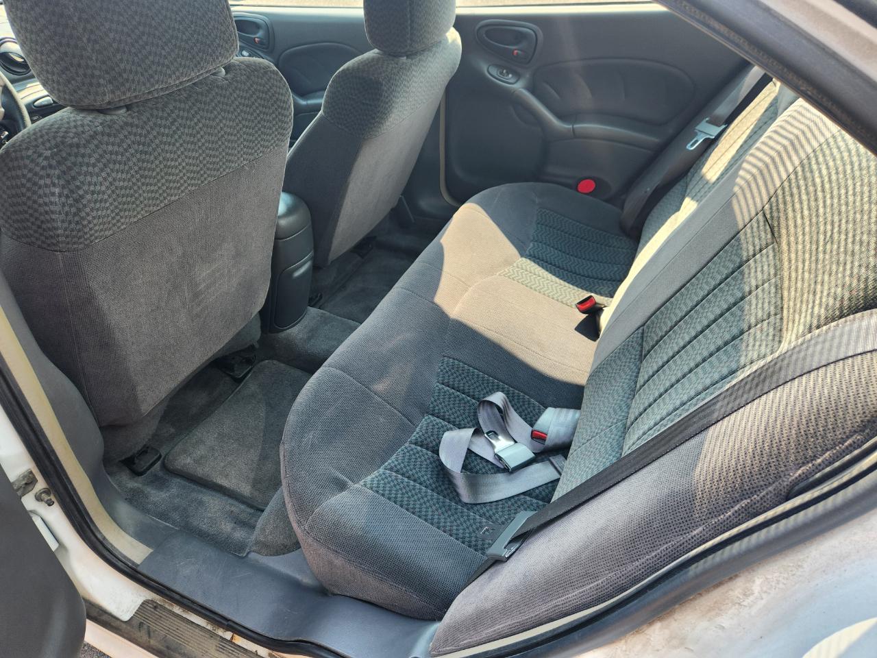 Pontiac Grand Am 4dr Sdn SE1 2001