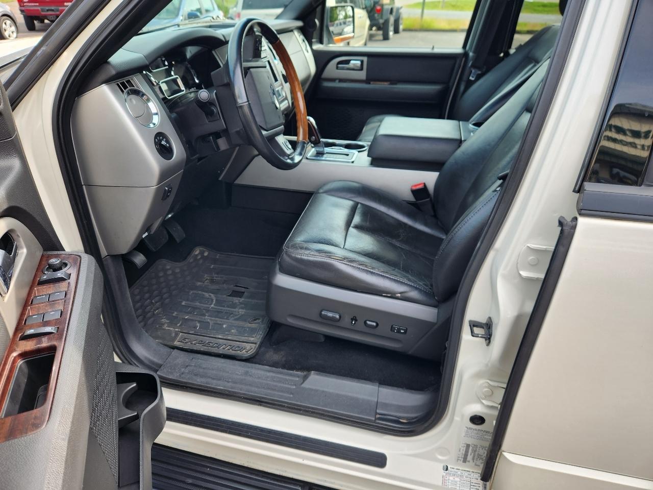 Ford Expedition EL 4WD 4dr Limited 2007