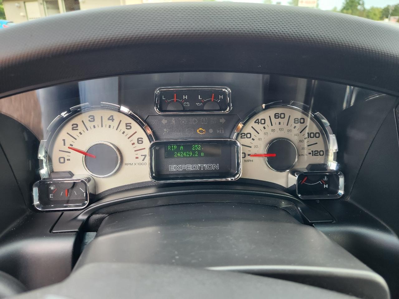 Ford Expedition EL 4WD 4dr Limited 2007