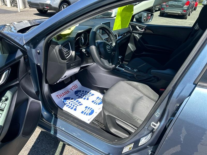 Mazda MAZDA3 i Sport AT 5-Door 2015