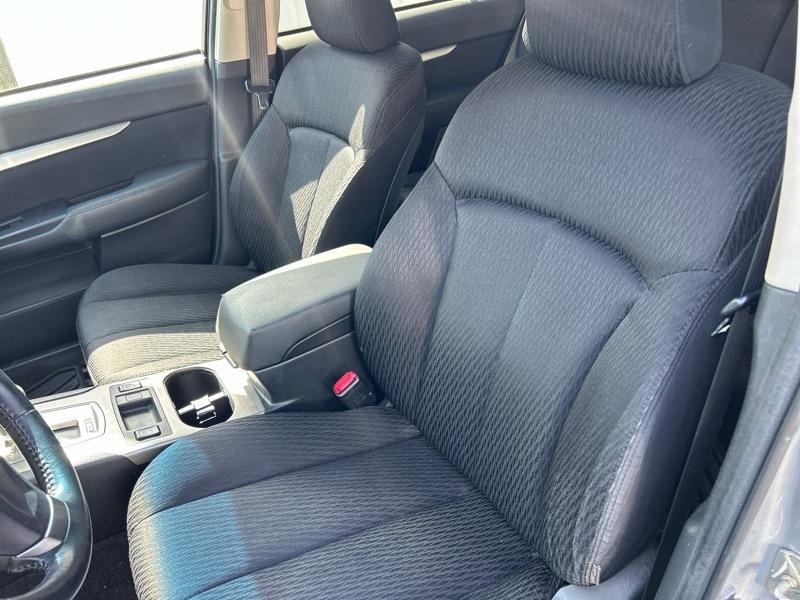 Subaru Outback 2.5i Premium 2012