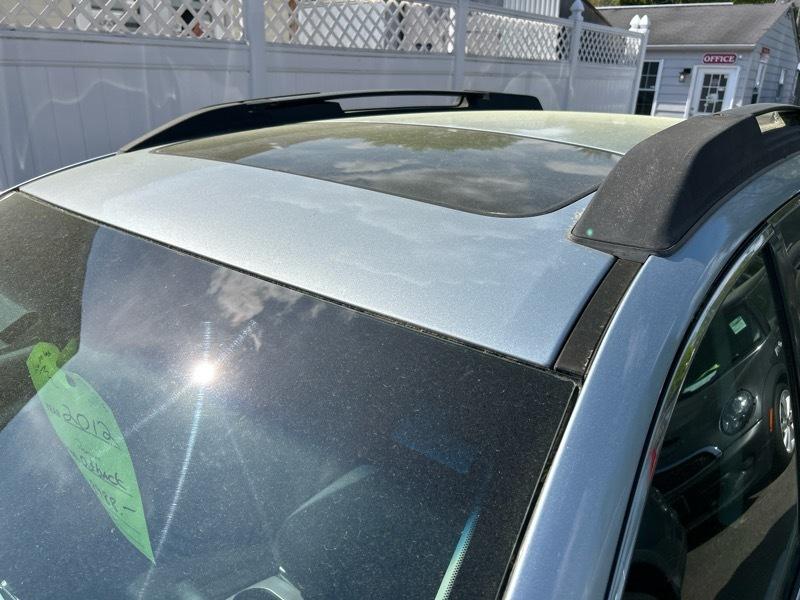 Subaru Outback 2.5i Premium 2012