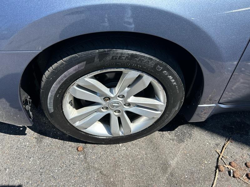 Nissan Altima 2.5 S Coupe 2010