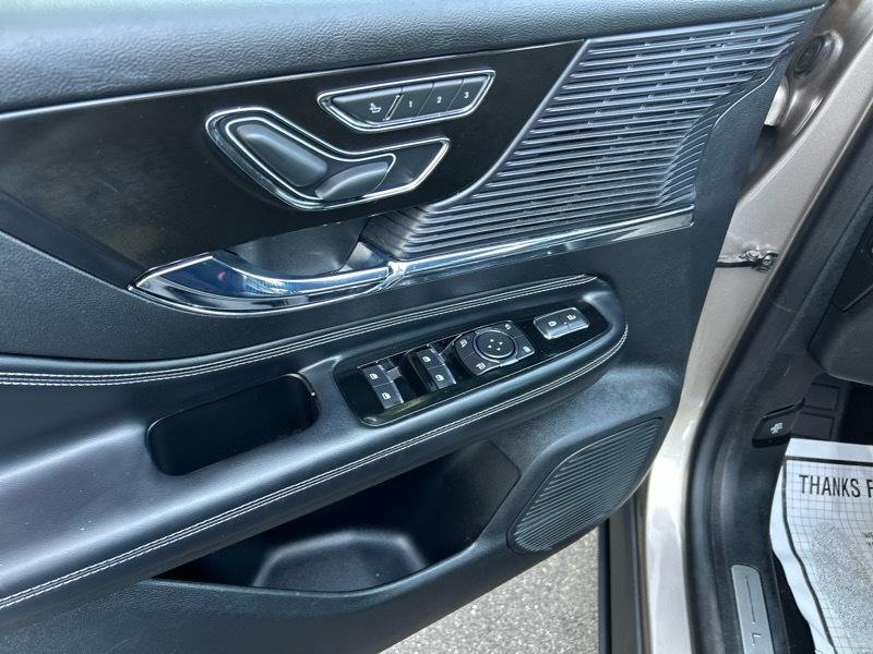 Lincoln Corsair Base AWD 2021