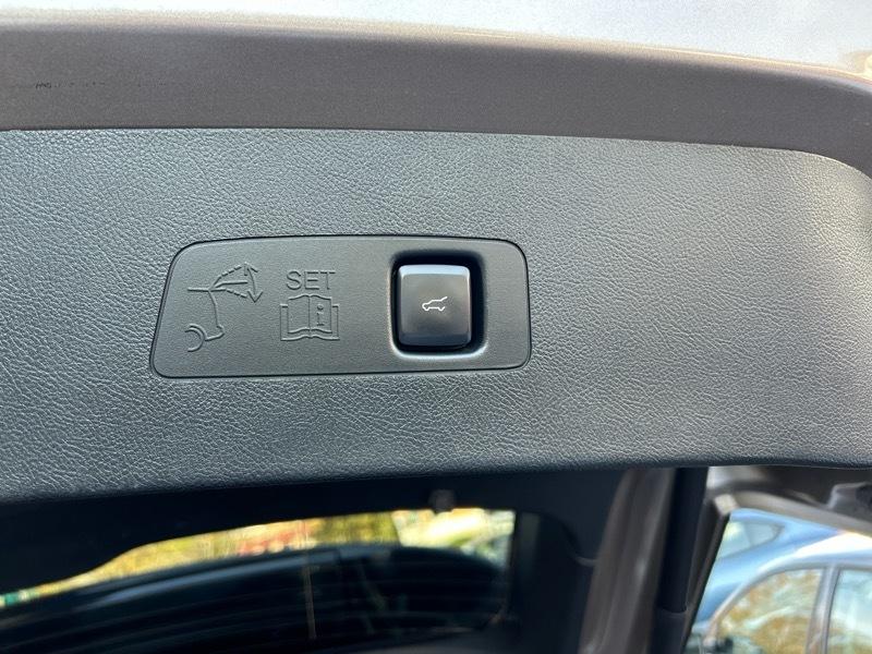 Lincoln Corsair Base AWD 2021