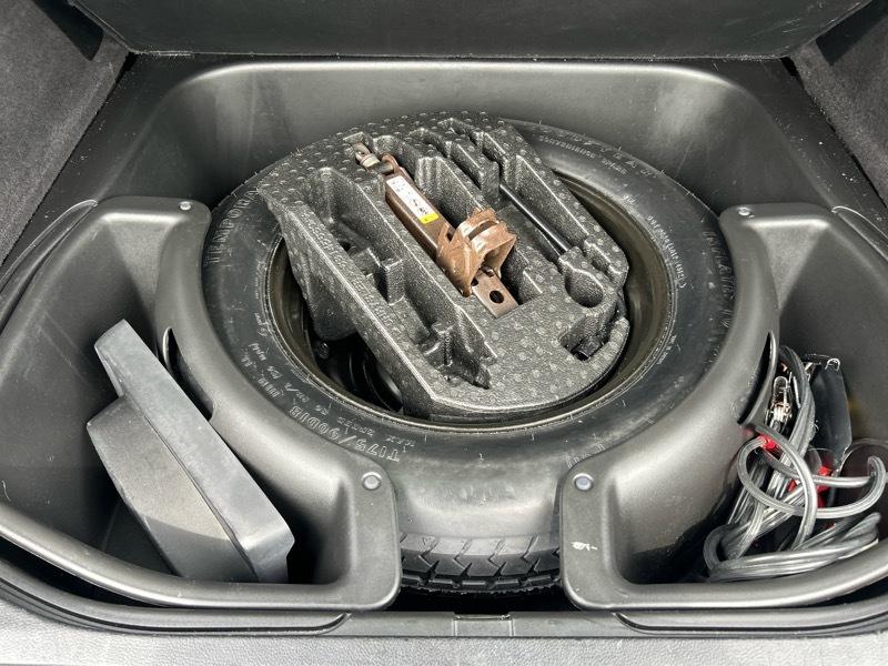 Jeep Grand Cherokee Laredo 4WD 2013