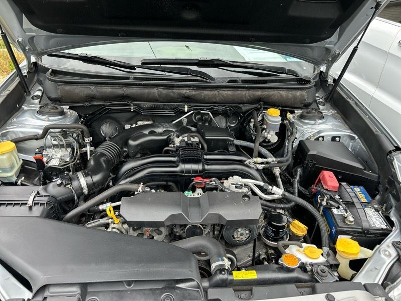 Subaru Outback 2.5i Premium 2013
