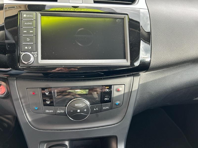 Nissan Sentra SV 4D Sedan 2019