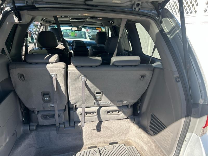 Honda Odyssey EX-L w/ DVD and Navigation 2010