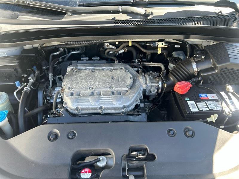 Honda Odyssey EX-L w/ DVD and Navigation 2010