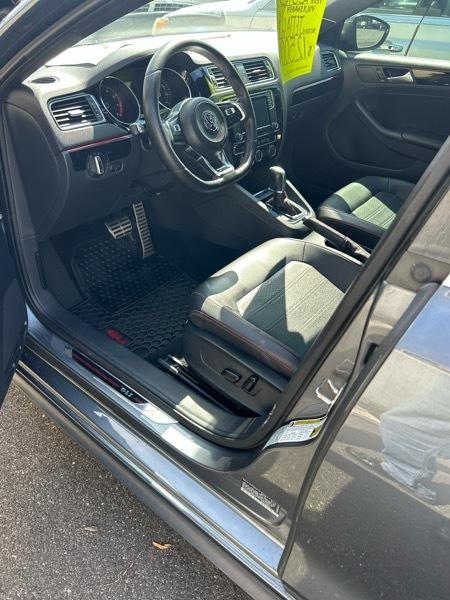Volkswagen Jetta GLI SE 6A 2016