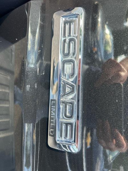 Ford Escape Limited FWD 2011