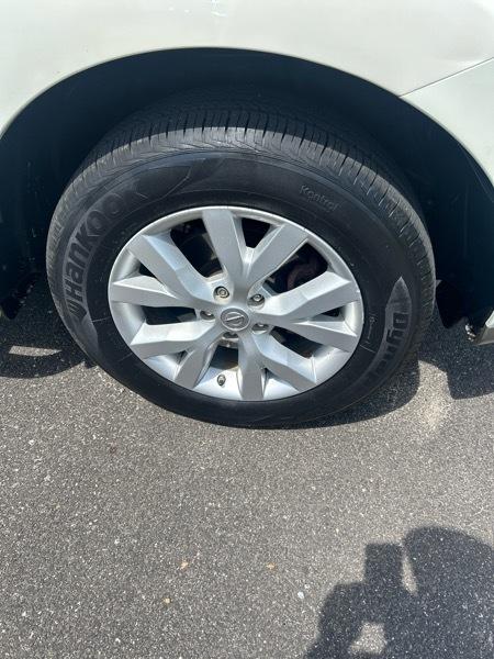 Nissan Murano SV 4D SUV AWD 2011