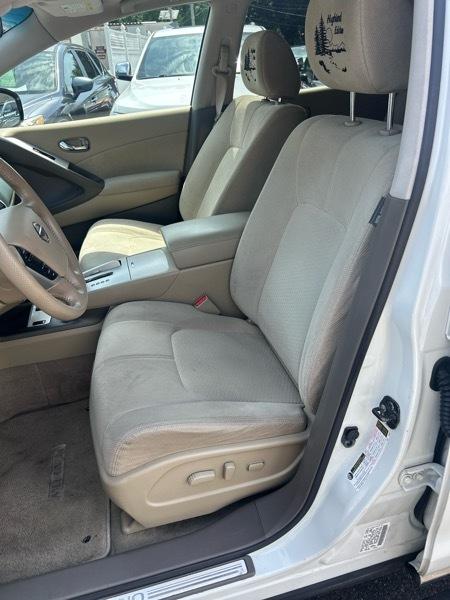 Nissan Murano SV 4D SUV AWD 2011