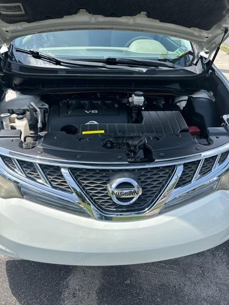 Nissan Murano SV 4D SUV AWD 2011