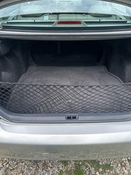 Toyota Camry XLE 4D Sedan V6 2003
