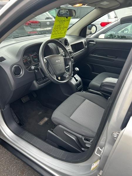 Jeep Compass Sport 4WD 2010