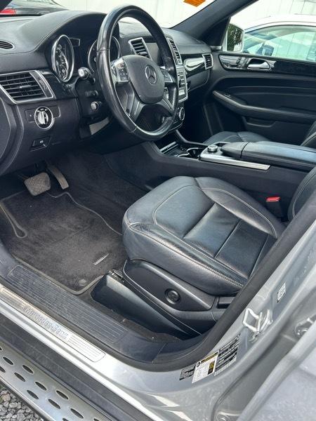 Mercedes-Benz M-Class ML550 4MATIC 2014