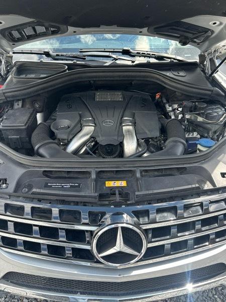 Mercedes-Benz M-Class ML550 4MATIC 2014