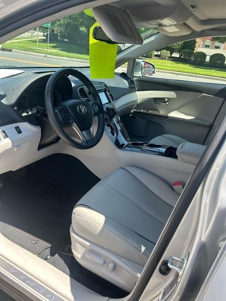 Toyota Venza XLE V6 AWD 2015
