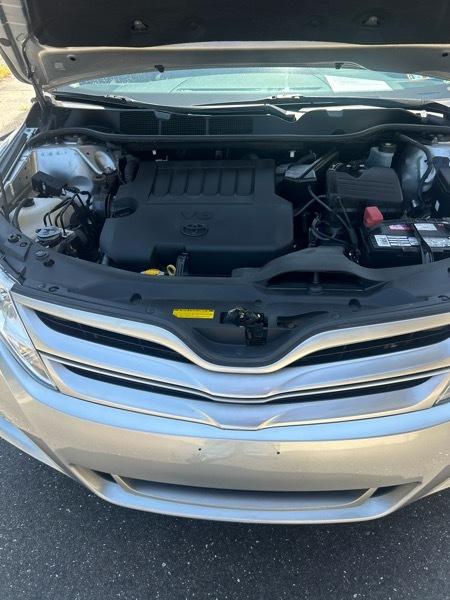 Toyota Venza XLE V6 AWD 2015