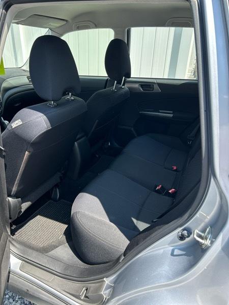Subaru Forester 2.5X 2013