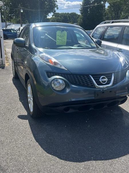 Nissan Juke SV 4D Hatchback AWD 2013