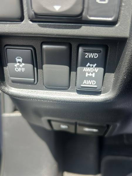 Nissan Juke SV 4D Hatchback AWD 2013
