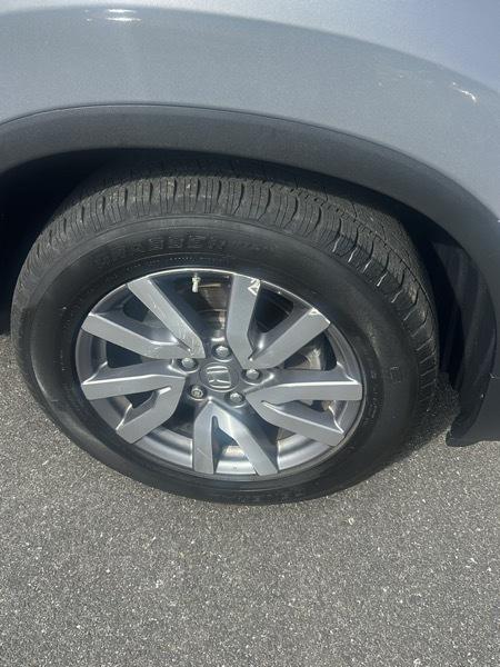 Honda Pilot photo 2