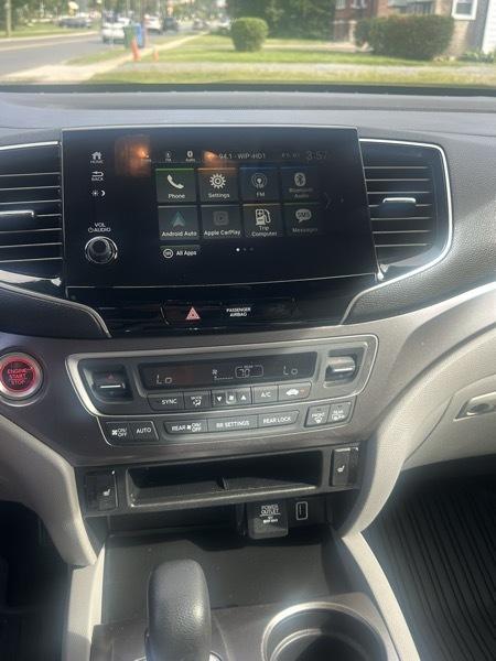 Honda Pilot photo 9