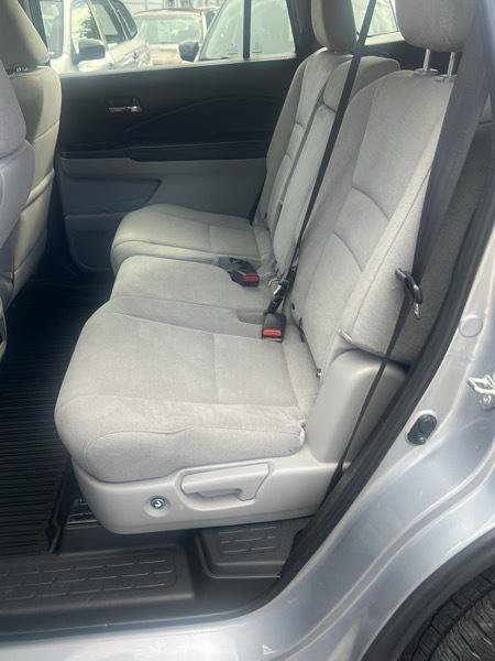 Honda Pilot photo 11