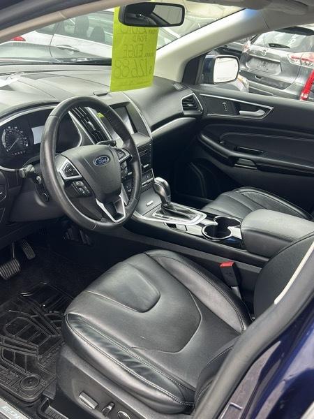 Ford Edge photo 9