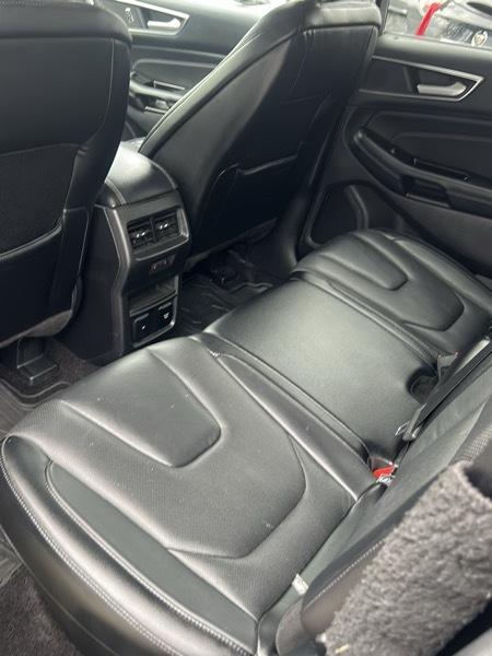 Ford Edge photo 13