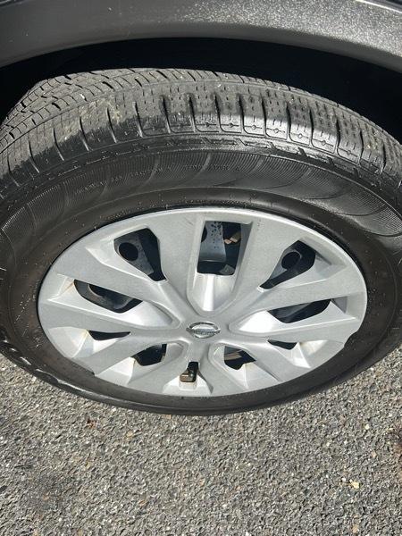 Nissan Rogue SV AWD 2015