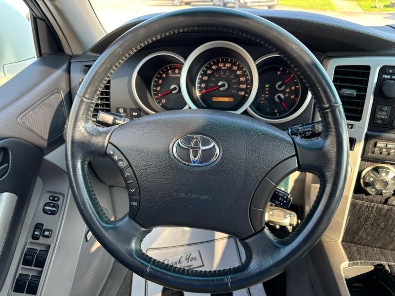 Toyota 4Runner Limited 4WD V8 2006