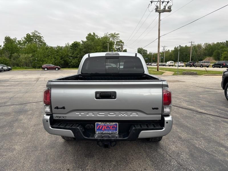 Toyota Tacoma Limited Double Cab V6 6AT 4WD 2022