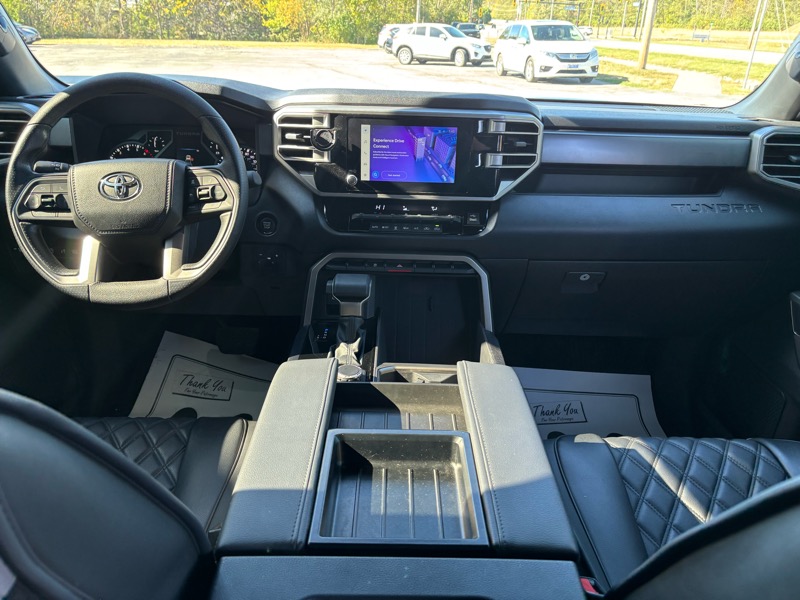 Toyota Tundra SR5 CrewMax 4WD 2025