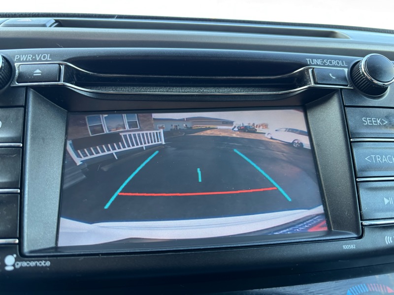 Toyota RAV4 XLE FWD 2016