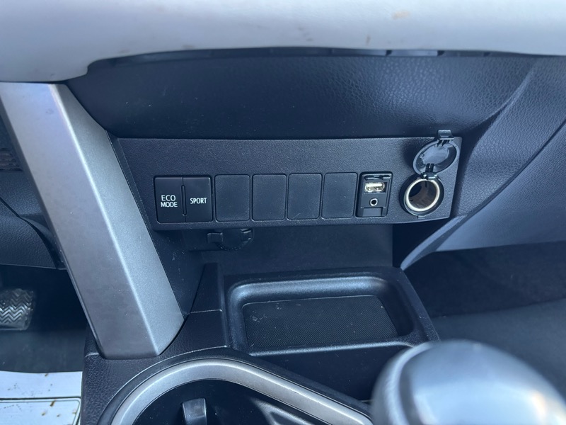 Toyota RAV4 XLE FWD 2016