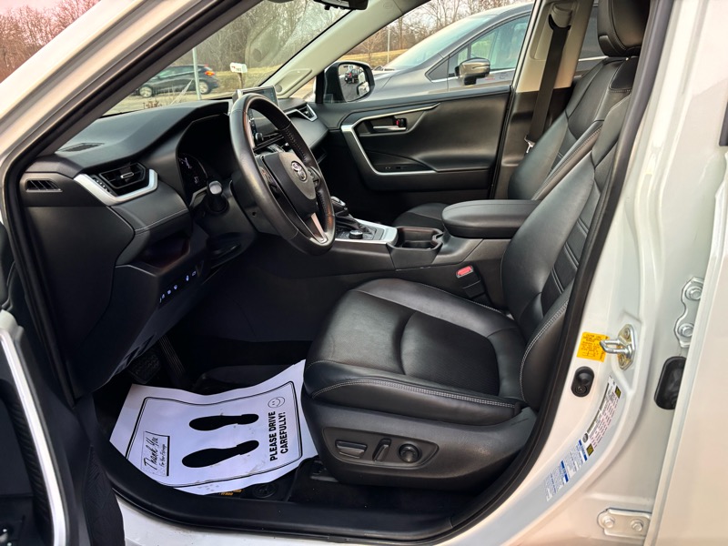 Toyota RAV4 Limited AWD 2020