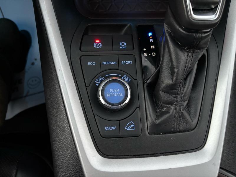 Toyota RAV4 Limited AWD 2020