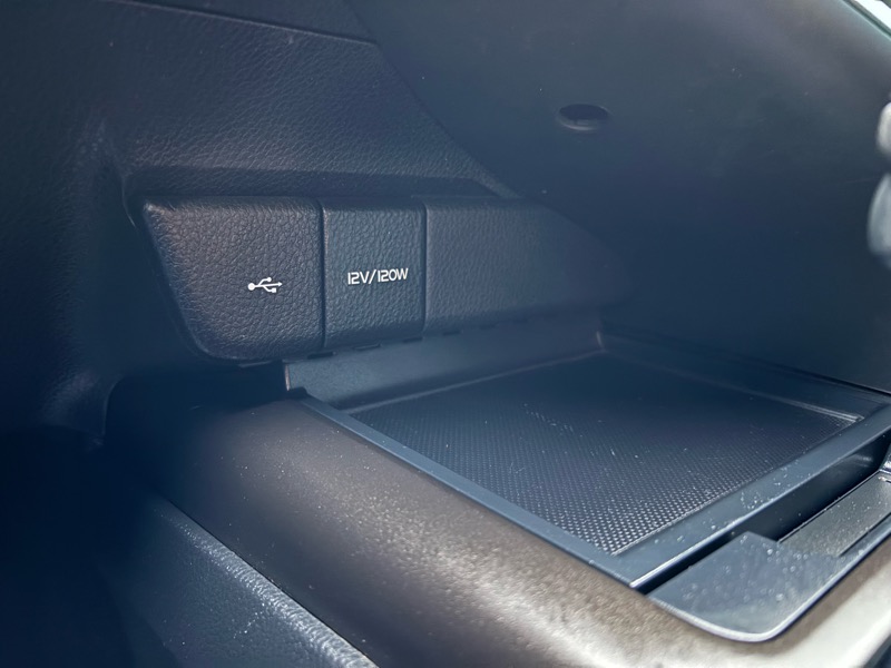 Toyota Camry SE 2021