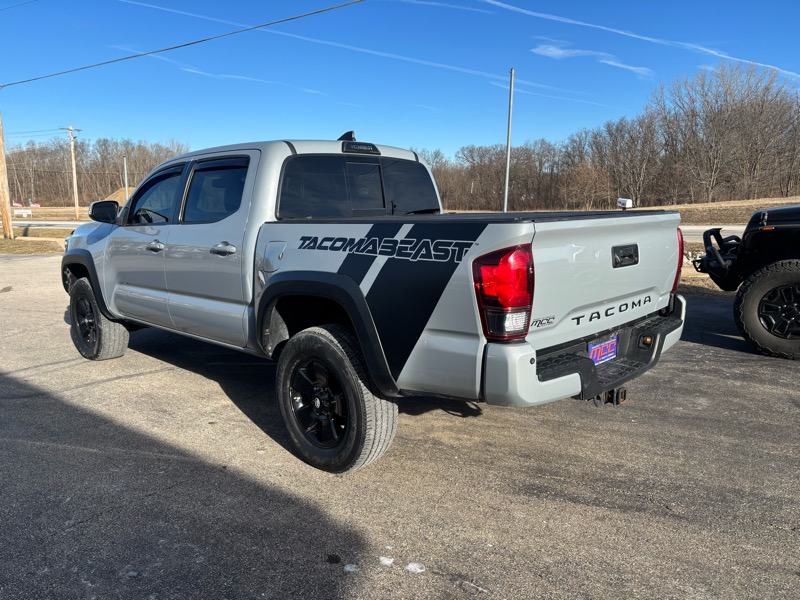 Toyota Tacoma TRD Off Road Double Cab 5' Bed V6 4x4 AT (Natl) 2019
