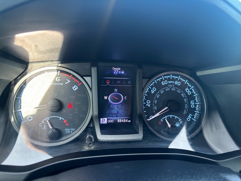 Toyota Tacoma TRD Off Road Double Cab 5' Bed V6 4x4 AT (Natl) 2019