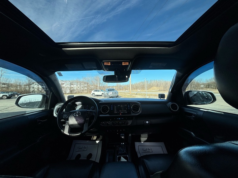 Toyota Tacoma TRD Off Road Double Cab 5' Bed V6 4x4 AT (Natl) 2019