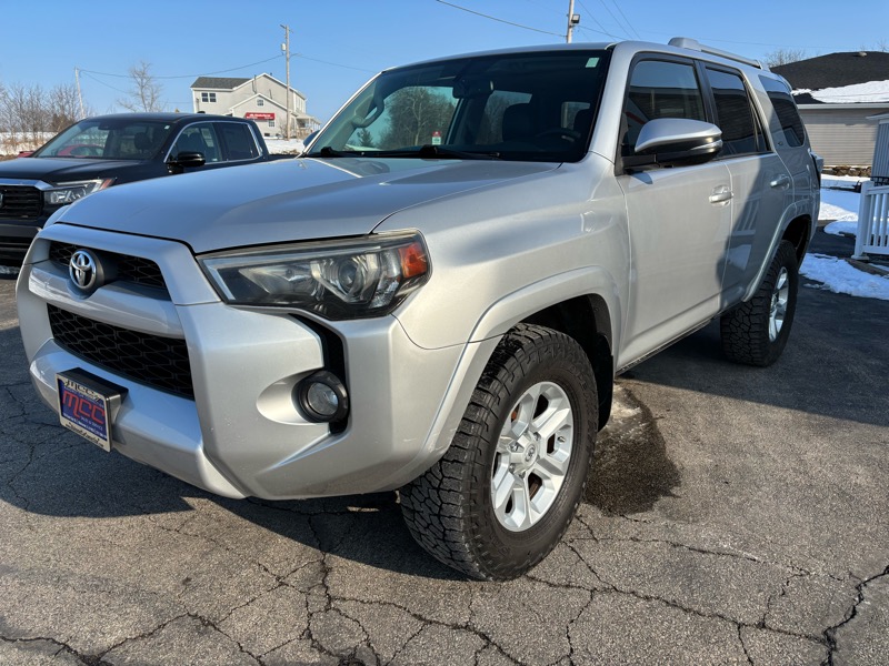 Toyota 4Runner SR5 4WD 2017