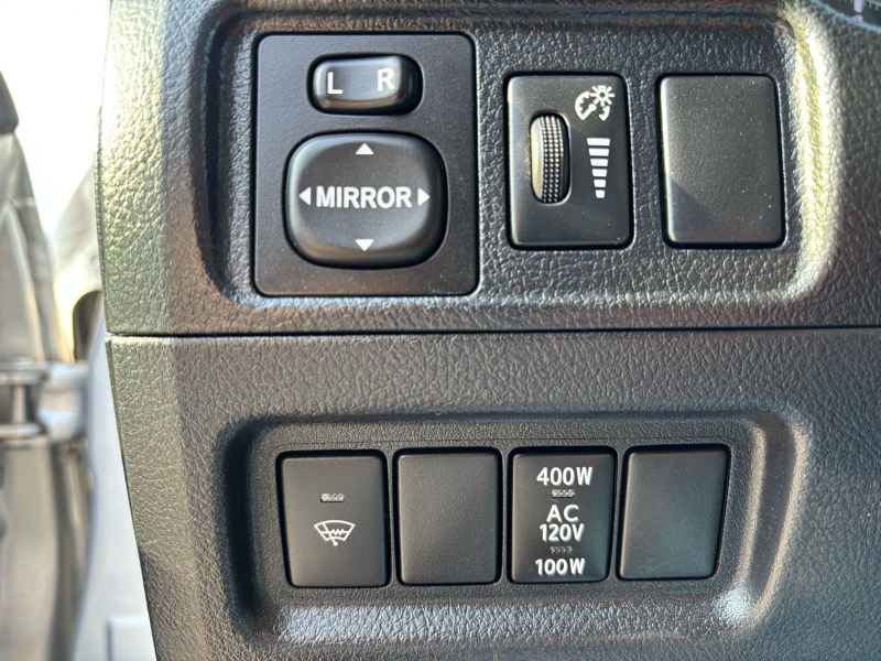 Toyota 4Runner SR5 4WD 2017