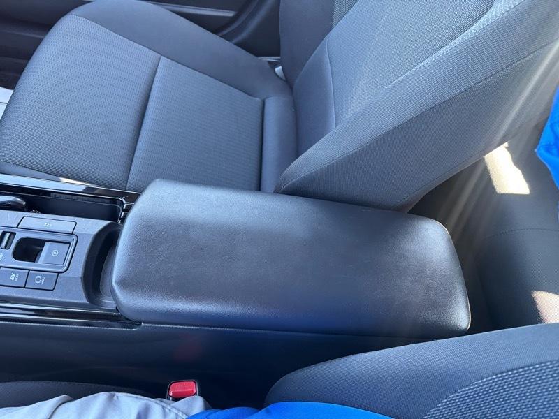 Toyota Prius LE 2023