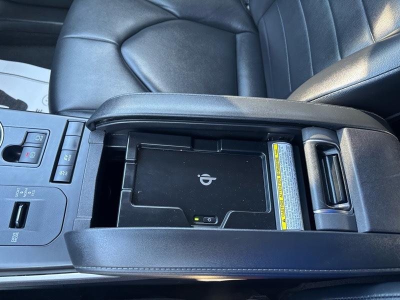 Toyota Highlander Hybrid XLE 2022