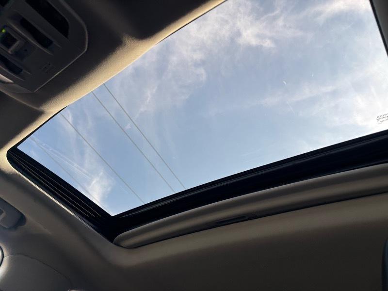 Toyota Highlander Hybrid XLE 2022